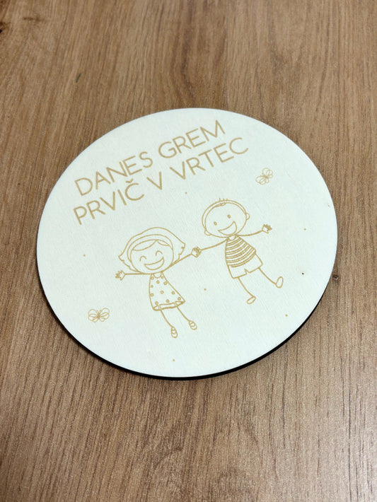 Tablica Prvič v vrtec