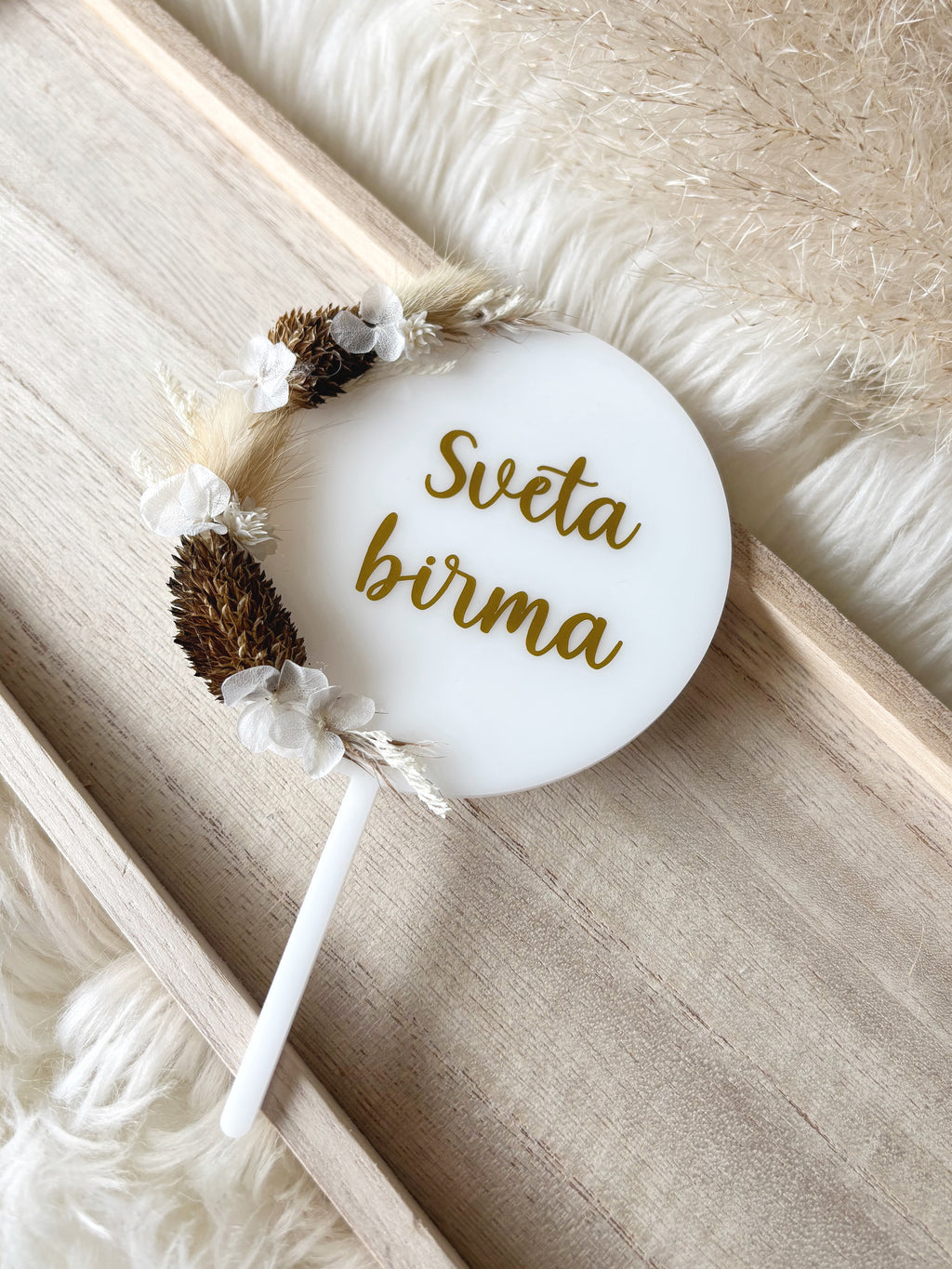 Akrilni cake topper s suhim cvetjem - krog